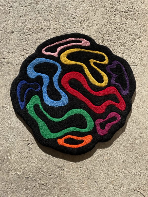 ABSTRACT SHAPE – Image 3